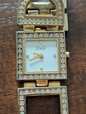 D&G Gold Crystal Square Bracelet Watch - Gold/White